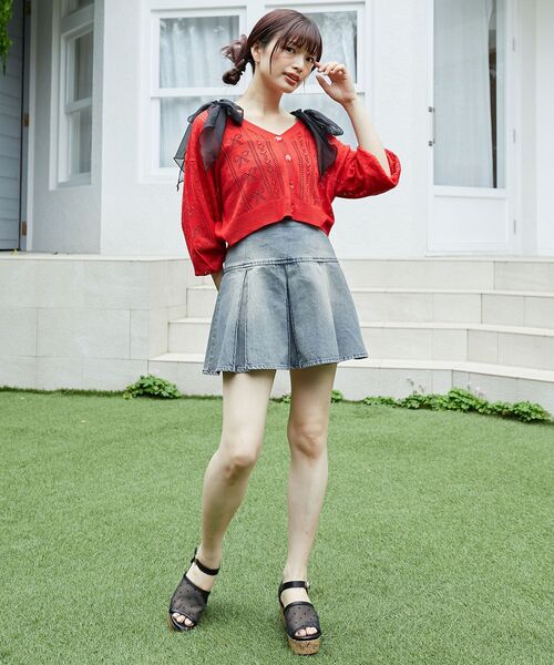 MAJESTIC LEGON（マジェスティックレゴン）の「リボン透かし編みカーディガン（カーディガン/ボレロ・レディース・ピンク/レッド/グリーン/ブルー/アイボリー/ブラック・MEDIUM）」の14枚目の写真