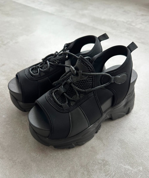apres jour mignon(アプレジュールミニョン)の「厚底スポーツサンダル【ZOZOTOWN限定アイテム】(サンダル・レディース・ブラック/アイボリー・LARGE/MEDIUM/SMALL)」の12枚目の写真