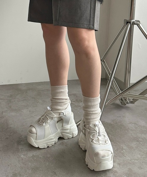 apres jour mignon(アプレジュールミニョン)の「厚底スポーツサンダル【ZOZOTOWN限定アイテム】(サンダル・レディース・ブラック/アイボリー・LARGE/MEDIUM/SMALL)」の14枚目の写真