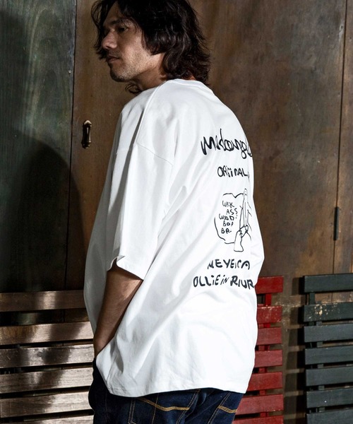 Mark Gonzales(マーク・ゴンザレス)の「【WEB・直営店限定】MARK GONZALES ARTWORK COLLECTION(マーク ゴンザレス)バックプリント半袖Tシャツ/4type/4colors(Tシャツ/カットソー・メンズ・ブルー系その他2/ブルー系その他3/ブルー系その他4/ホワイト系1/ホワイト系2/ホワイト系3/ホワイト系4/ブラック系1/ブラック系2/ブラック系3/ブラック系4/ベージュ系1/ベージュ系2/ベージュ系3/ベージュ系4/ブルー系その他・M/L/XL)」の18枚目の写真
