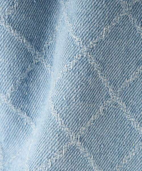 SHOO・LA・RUE（シューラルー）の「【110-140cm】格子ジャカードデニムショートパンツ（デニムパンツ・キッズ・ブルー系その他/サックスブルー・11/12/13/14）」の8枚目の写真