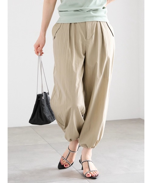 Te chichi（テチチ）の「カーゴデザインパラシュートパンツ（カーゴパンツ・レディース・ブラック/カーキ/オフホワイト・F）」の3枚目の写真