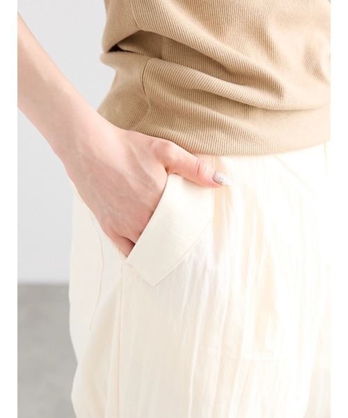 Te chichi（テチチ）の「カーゴデザインパラシュートパンツ（カーゴパンツ・レディース・ブラック/カーキ/オフホワイト・F）」の22枚目の写真