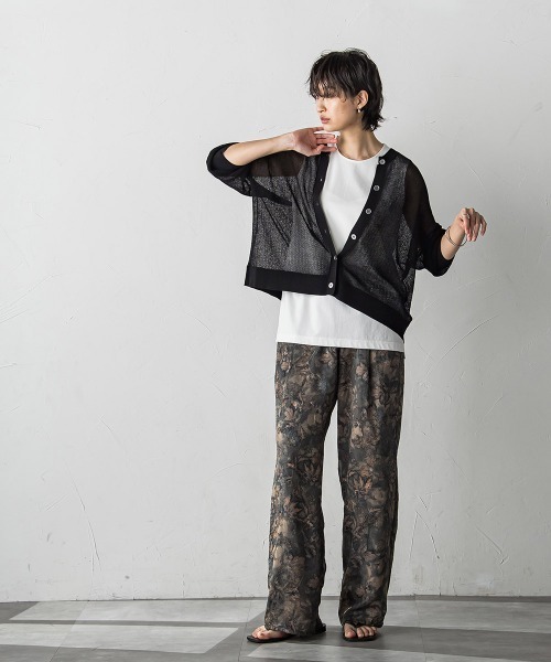 MAYSON GREY(メイソングレイ)の「チュールライクスカシアミニットカーディガン≪手洗い可能≫(カーディガン/ボレロ・レディース・ブラック/ブルー/ライトグレー/ホワイト/イエロー・M)」の7枚目の写真
