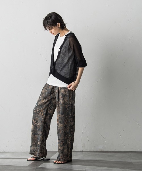 MAYSON GREY(メイソングレイ)の「チュールライクスカシアミニットカーディガン≪手洗い可能≫(カーディガン/ボレロ・レディース・ブラック/ブルー/ライトグレー/ホワイト/イエロー・M)」の8枚目の写真
