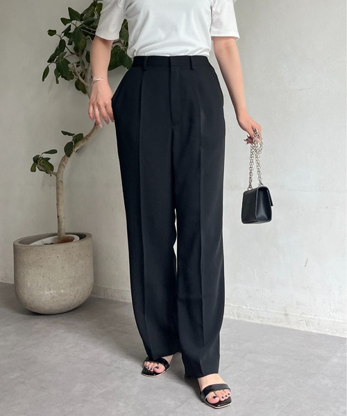 prose verse(プロズヴェール)の「ハイウエストスリムストレートタックパンツ(その他パンツ・レディース・ブラック・MEDIUM/LARGE/PM/PL)」の18枚目の写真