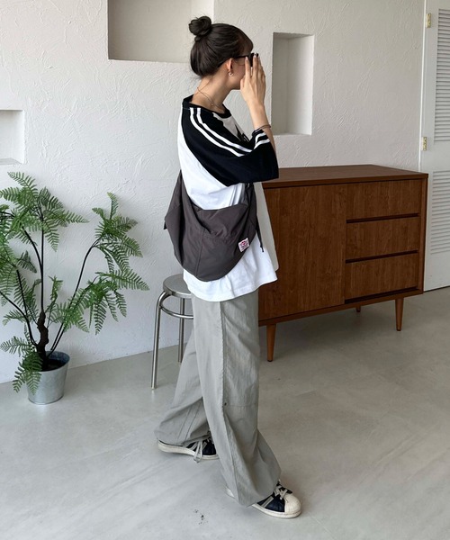 sedacle(セダクル)の「ワッペン付ナイロンパンツ(その他パンツ・メンズ・グレー/チャコールグレー・SMALL/MEDIUM/LARGE)」の17枚目の写真