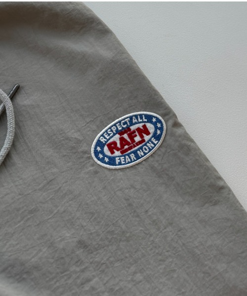 sedacle(セダクル)の「ワッペン付ナイロンパンツ(その他パンツ・メンズ・グレー/チャコールグレー・SMALL/MEDIUM/LARGE)」の19枚目の写真
