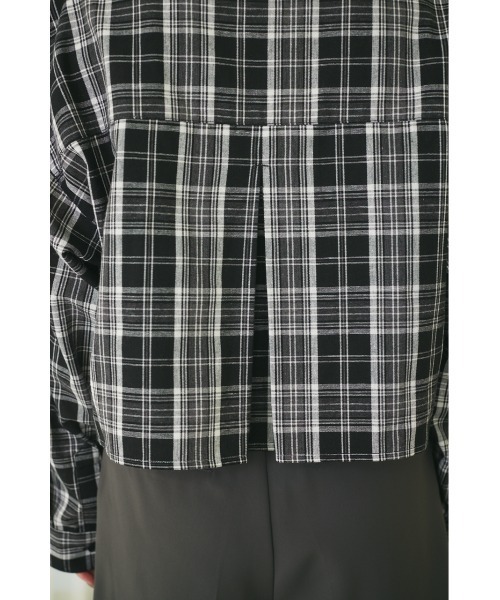 MIEL CRISHUNANT(ミエルクリシュナ)の「ショート丈チェックシャツ(シャツ/ブラウス・レディース・ブラック/ブルー・FREE)」の15枚目の写真