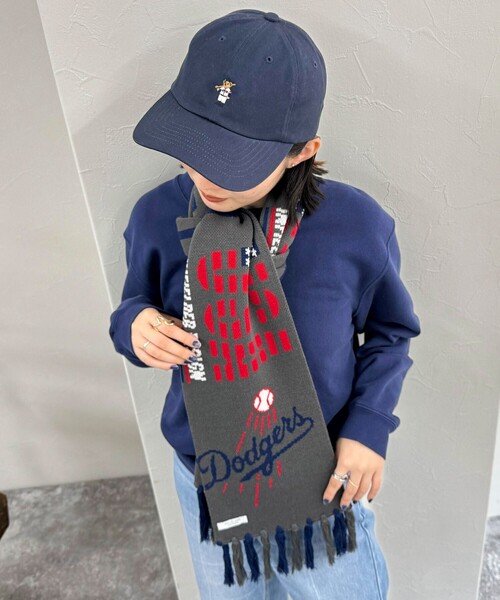 fredy emue(フレディエミュ)の「MLBチームマフラー(マフラー・レディース・グレー系その他/ブルー系その他2/ブルー系その他/レッド系その他・FREE)」の7枚目の写真
