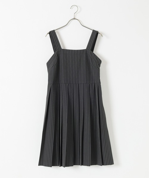 Honeys(ハニーズ)の「プリーツミニジャンスカ(ジャンパースカート・レディース・チャコール/ブラック/ブラック×ホワイト・LL/L/M/S/SS)」の16枚目の写真