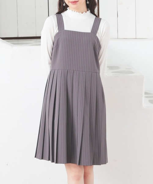 Honeys(ハニーズ)の「プリーツミニジャンスカ(ジャンパースカート・レディース・チャコール/ブラック/ブラック×ホワイト・LL/L/M/S/SS)」の18枚目の写真