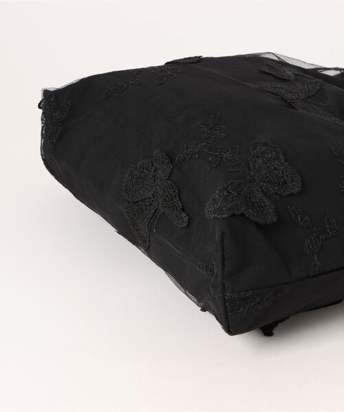 Fun & Daily（ファンアンドデイリー）の「レースバタフライキャンバスバッグ（トートバッグ・レディース・ホワイト/ブラック・FREE）」の4枚目の写真