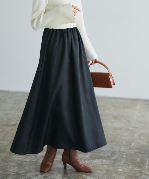 Pierrot（ピエロ）の「タートルネックフレアスリーブドッキングワンピース（ワンピース・レディース・ブラック×ブラック/ブラック系その他/ホワイト×ブラック・PM/M/L）」の8枚目の写真