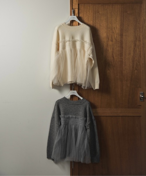 I_am（アイアム）の「tulle docking flare knit / チュールドッキングフレアニット（ニット/セーター・レディース・アイボリー/グレー・FREE）」の6枚目の写真
