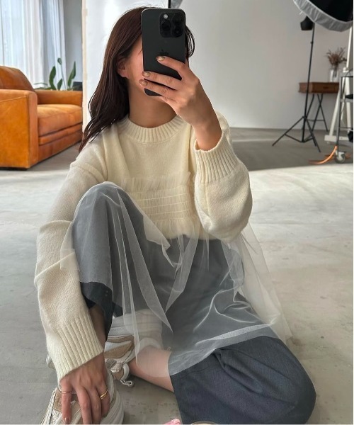 I_am（アイアム）の「tulle docking flare knit / チュールドッキングフレアニット（ニット/セーター・レディース・アイボリー/グレー・FREE）」の12枚目の写真