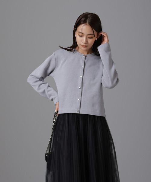 NANO universe（ナノユニバース）の「サカリバドットクルーネックカーディガン（カーディガン/ボレロ・レディース・ブラック/グレー/アイボリー・FREE）」の3枚目の写真