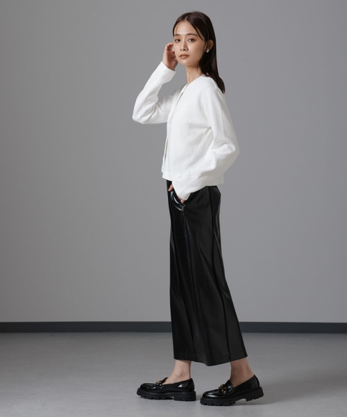 NANO universe（ナノユニバース）の「サカリバドットクルーネックカーディガン（カーディガン/ボレロ・レディース・ブラック/グレー/アイボリー・FREE）」の9枚目の写真