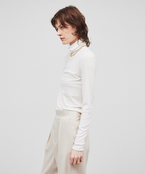cloenc（クロエンス）の「◆【手洗い可】タートルネックカットソー（Tシャツ/カットソー・レディース・ライトグレー/ホワイト系/ブラック・02）」の5枚目の写真