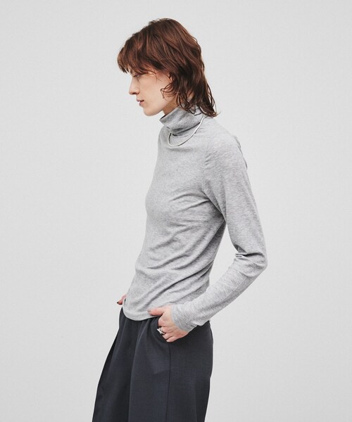 cloenc（クロエンス）の「◆【手洗い可】タートルネックカットソー（Tシャツ/カットソー・レディース・ライトグレー/ホワイト系/ブラック・02）」の11枚目の写真