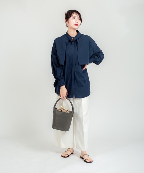 PELLETTERIA VENETA(ペレッテリアベネタ)の「【pelletteria Veneta】2WAY バケツバッグ 牛革(ショルダーバッグ・レディース・ブラック/ライトブラウン/グレー/ブラウン・FREE)」の7枚目の写真