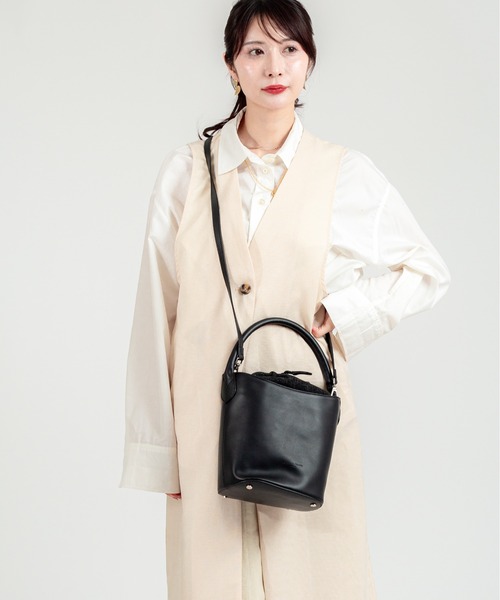 PELLETTERIA VENETA(ペレッテリアベネタ)の「【pelletteria Veneta】2WAY バケツバッグ 牛革(ショルダーバッグ・レディース・ブラック/ライトブラウン/グレー/ブラウン・FREE)」の21枚目の写真