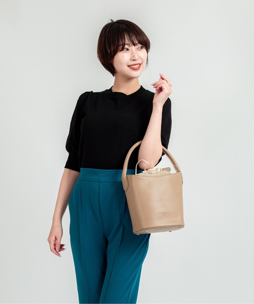 PELLETTERIA VENETA(ペレッテリアベネタ)の「【pelletteria Veneta】2WAY バケツバッグ 牛革(ショルダーバッグ・レディース・ブラック/ライトブラウン/グレー/ブラウン・FREE)」の15枚目の写真