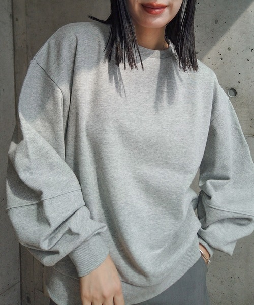 y/m by RIKA（イムバイリカ）の「立体スリーブスウェットトップス