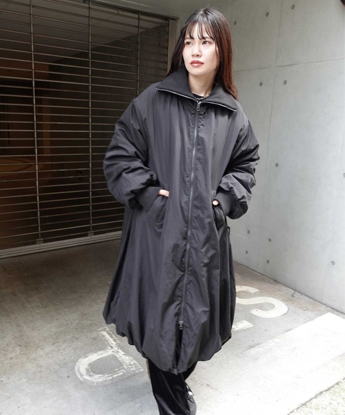 CORNERS（コーナーズ）の「ナイロンタフタ中綿バルーンリブコート（ダウンジャケット/コート・レディース・ブラック/チャコールグレー/ベージュ系その他・M）」の10枚目の写真