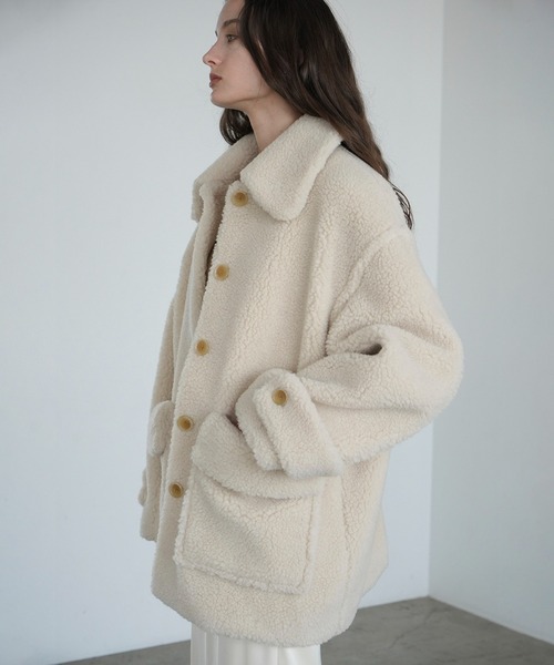 CLANE（クラネ）の「RIDGE POCKET BOA OVER COAT（ステンカラーコート・レディース・ベージュ/アイボリー・1/2/0）」の5枚目の写真