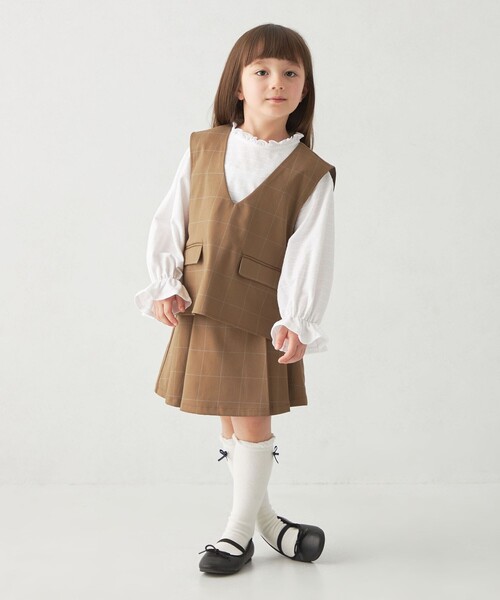 green label relaxing（グリーンレーベルリラクシング）の「チェック ベスト + タックスカート セット / キッズ 100cm-130cm（スーツセット・キッズ・その他1・100cm/110cm/120cm/130cm）」の4枚目の写真