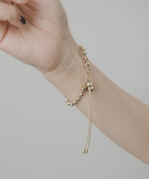 SMELLY(スメリー)の「メタルボールスライドブレスレット(ブレスレット・レディース・ゴールド・-)」の6枚目の写真