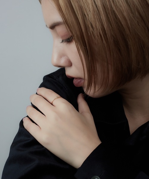 AKEL(アケル)の「【AKEL】アケル/ ジルコニアリング / 金属アレルギー対応リング(サージカルステンレス)(リング・レディース・ゴールド・#11/#15/#13)」の4枚目の写真