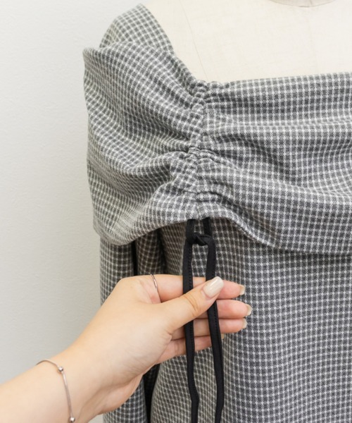 CLETTE（クレット）の「ドロストリボンチェック柄プルオーバー（Tシャツ/カットソー・レディース・グレー/ブラック・4L/3L/LL）」の18枚目の写真