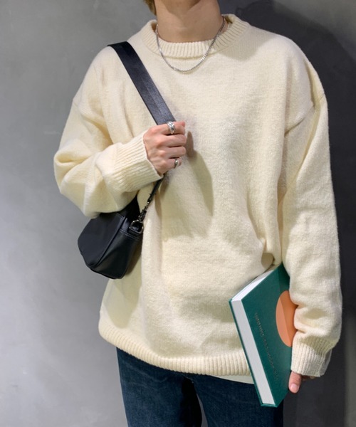 link lot（リンクロット）の「【秋冬】オーバーサイズカラークルーネックニット【男女兼用】（ニット/セーター・メンズ・ブラック/ブラウン/レッド/ミント/アイボリー/ブルー/ワイン/ダークグレー・M/L）」の12枚目の写真