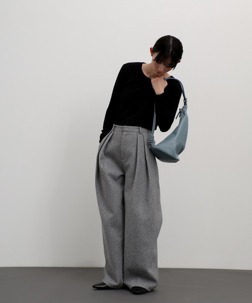 select MOCA（セレクトモカ）の「トライアングルワンショルダーバッグ（ショルダーバッグ・レディース・ブルー/ブラック/グレイッシュベージュ・FREE）」の11枚目の写真