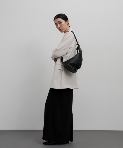 【モカ】鳳凰　ワンショルダーバック select MOCA（セレクトモカ）の「トライアングルワンショルダーバッグ