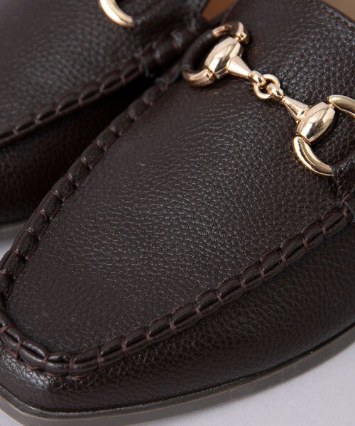 coen（コーエン）の「【定番・新色追加】やみつきビットローファー（WEB限定サイズ）（ローファー・レディース・ブラック/シルバー/ゴールド/ダークブラウン/その他2/その他1・22.5cm/23cm/23.5cm/24cm/24.5cm/25cm）」の14枚目の写真