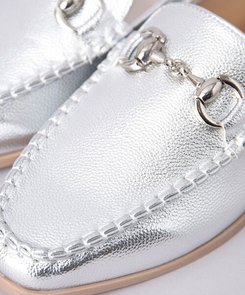 coen（コーエン）の「【定番・新色追加】やみつきビットローファー（WEB限定サイズ）（ローファー・レディース・ブラック/シルバー/ゴールド/ダークブラウン/その他2/その他1・22.5cm/23cm/23.5cm/24cm/24.5cm/25cm）」の15枚目の写真