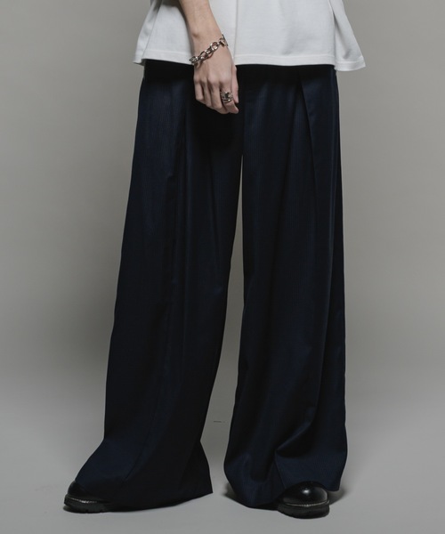 CASPER JOHN（キャスパージョン）の「Shadow stripe baggy slacks/シャドーストライプバギースラックス（スラックス・メンズ・ブラック/ネイビー/ブラウン・X-SMALL/SMALL/MEDIUM/LARGE）」の5枚目の写真