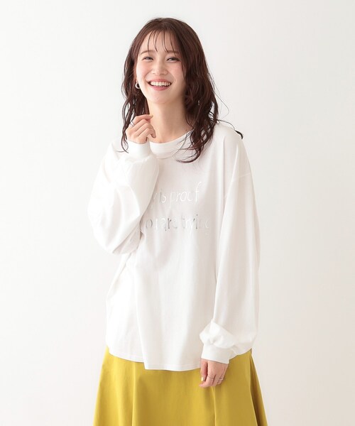 Cutie Blonde（キューティーブロンド）の「【洗える】1枚でもレイヤードでも 選べる5柄 BIGロンT（Tシャツ/カットソー・レディース・チャコールグレー/ホワイト系1/ホワイト系4/ブラック系4/ブルー系5/グレー系その他3・01/02/03/04）」の8枚目の写真