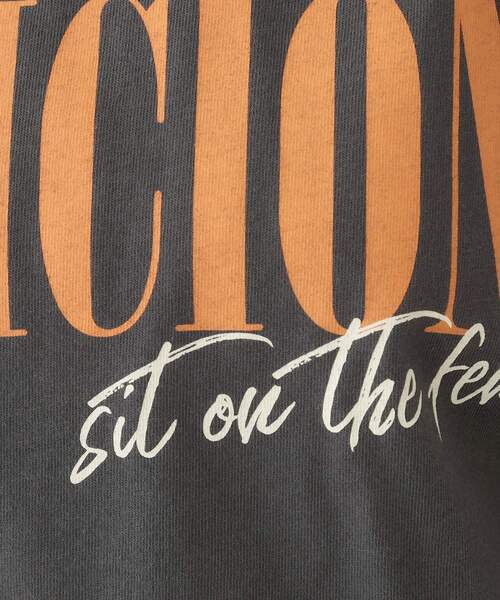 Cutie Blonde（キューティーブロンド）の「【洗える】1枚でもレイヤードでも 選べる5柄 BIGロンT（Tシャツ/カットソー・レディース・チャコールグレー/ホワイト系1/ホワイト系4/ブラック系4/ブルー系5/グレー系その他3・01/02/03/04）」の18枚目の写真