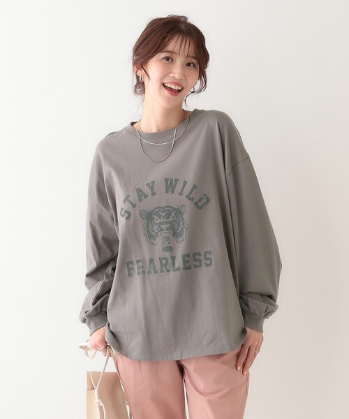 Cutie Blonde（キューティーブロンド）の「【洗える】1枚でもレイヤードでも 選べる5柄 BIGロンT（Tシャツ/カットソー・レディース・チャコールグレー/ホワイト系1/ホワイト系4/ブラック系4/ブルー系5/グレー系その他3・01/02/03/04）」の19枚目の写真