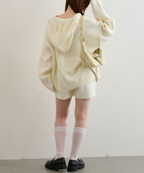 U by SPICK&SPAN(ユーバイスピックアンドスパン)の「ニットショートパンツ(その他パンツ・レディース・アイボリー/ネイビー・FREE)」の8枚目の写真