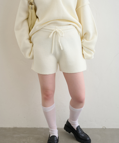 U by SPICK&SPAN(ユーバイスピックアンドスパン)の「ニットショートパンツ(その他パンツ・レディース・アイボリー/ネイビー・FREE)」の10枚目の写真