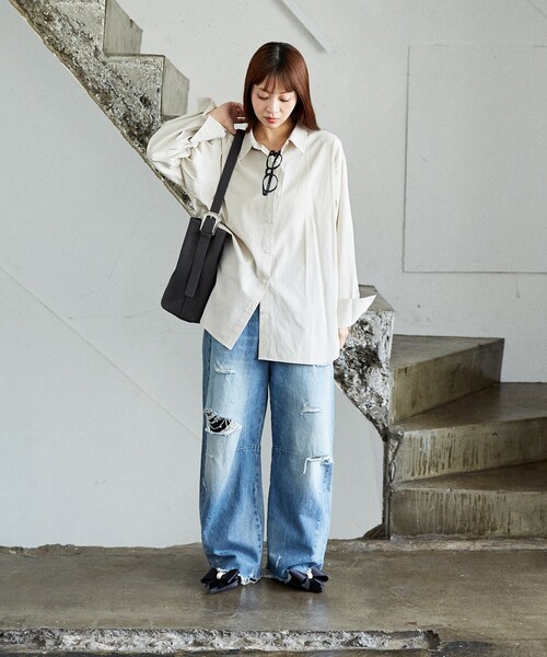 PUBLUX(パブリュクス)の「PUBLUX/パブリュクス ルーズフィット ベーシック シャツ 限定展開(シャツ/ブラウス・レディース・ベージュ/グリーン/ナチュラル/サックスブルー・フリ-)」の7枚目の写真