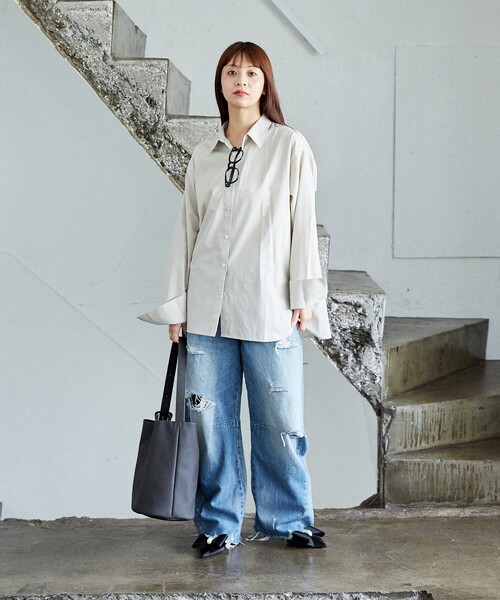 PUBLUX(パブリュクス)の「PUBLUX/パブリュクス ルーズフィット ベーシック シャツ 限定展開(シャツ/ブラウス・レディース・ベージュ/グリーン/ナチュラル/サックスブルー・フリ-)」の8枚目の写真
