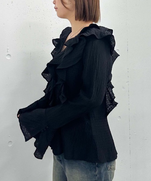 archives（アルシーヴ）の「花柄アソートラッフルフリルミドルブラウス（シャツ/ブラウス・レディース・ブルー/オフホワイト/ブラック/アイボリー・MEDIUM）」の20枚目の写真