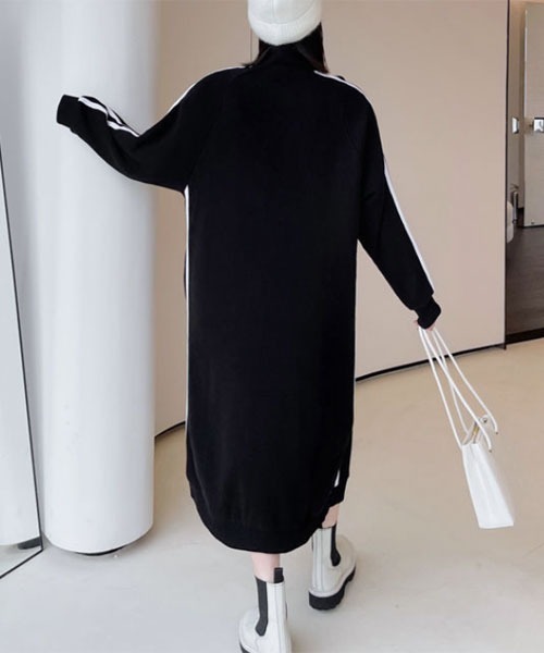 urge:(アージコロン )の「【URGE:】ハーフジップ トラックジャージ ダブルライン 長袖 ワンピース(ワンピース・レディース・ブラック・SMALL/MEDIUM/LARGE/X-LARGE)」の3枚目の写真
