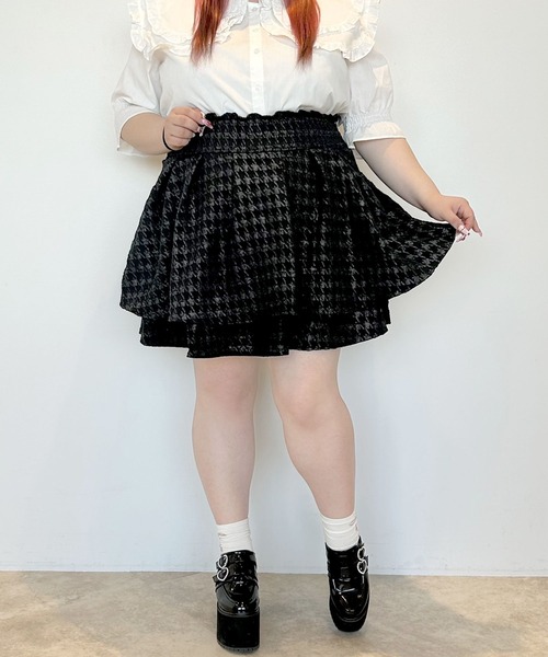 Diable baiser(ディアブルベーゼ)の「【4Lー6L】千鳥柄ティアードスカート【大きいサイズ】【大きいサイズ有】(スカート・レディース・ベージュ/ブラック・6L/5L/4L)」の11枚目の写真